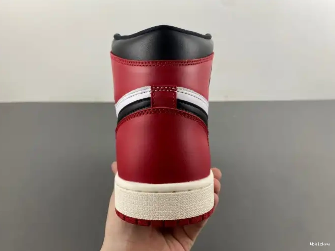 Reps TBK Black Toe OG Reimagined 1 DZ5485-106 High Air Jordan 0324